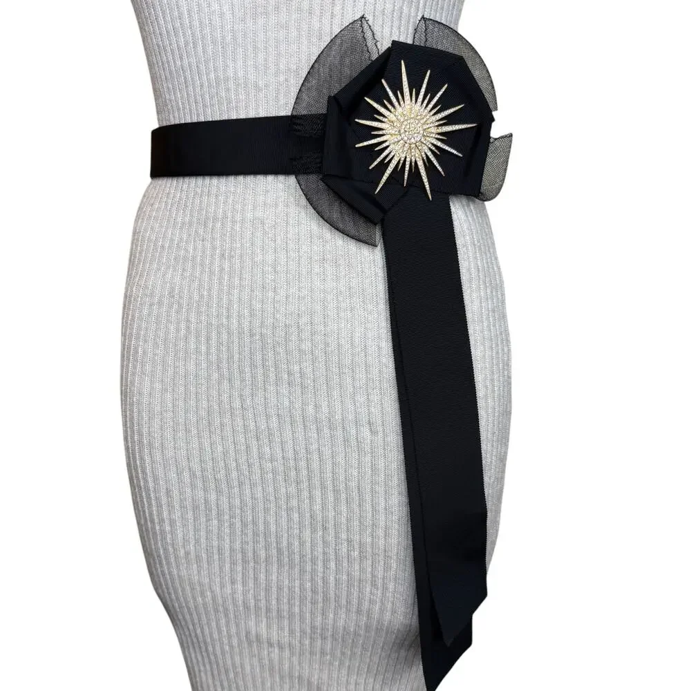 Chanel Black Leather and Grosgrain Belt - Detachable Brooch - Sz34